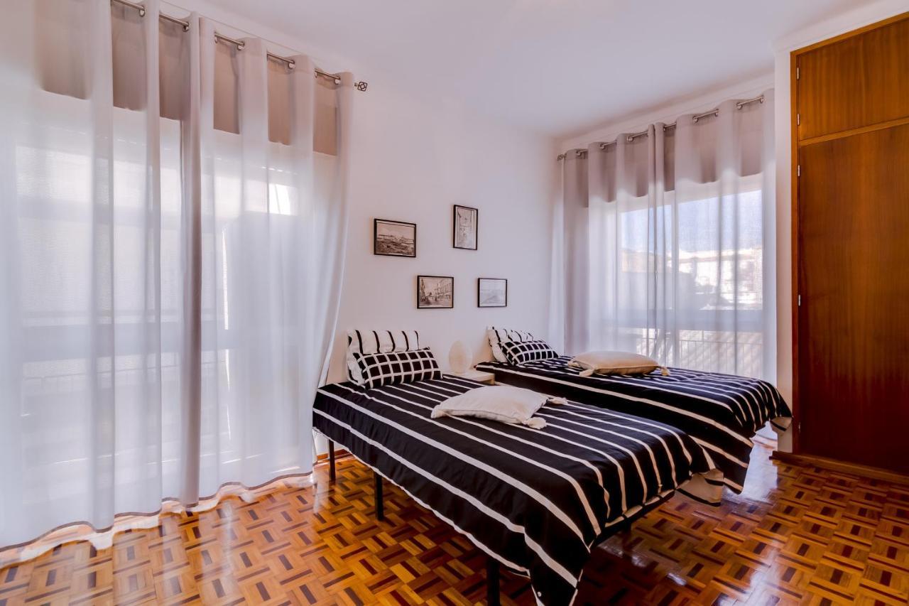 Casa Da Esquina - Faro City Center Extérieur photo